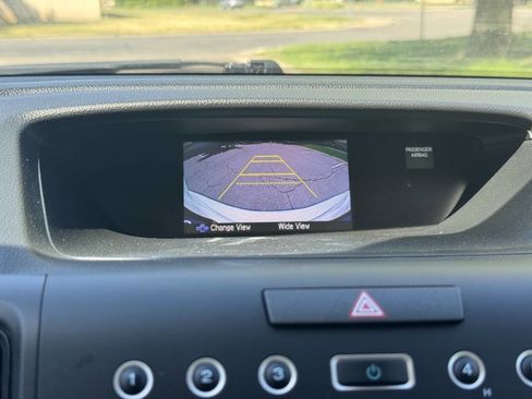 Used 2016 Honda CR-V LX image 12
