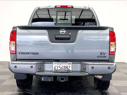 Used 2018 Nissan Frontier SV w/ Value Truck Package image 3