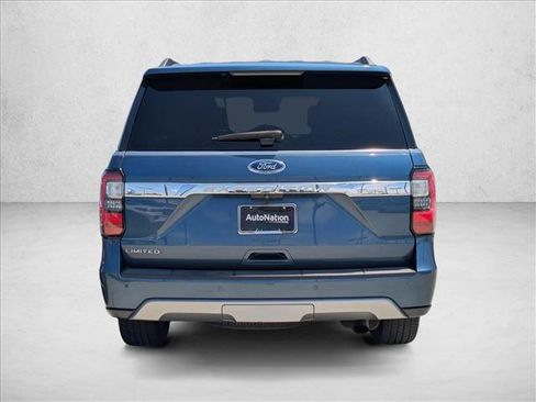 Used 2018 Ford Expedition Limited w/ Equipment Group 301A AWD/4WD image 7
