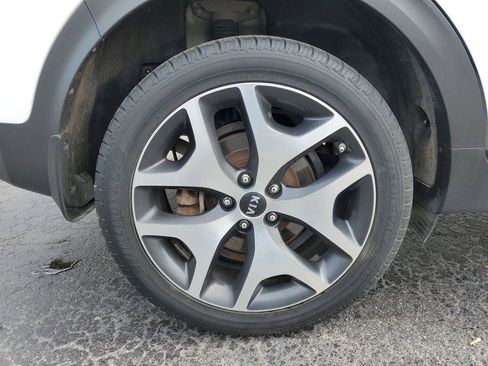 Used 2018 Kia Sportage SX image 5