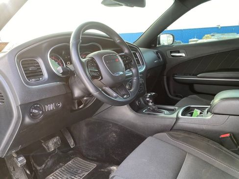 Used 2018 Dodge Charger GT image 8