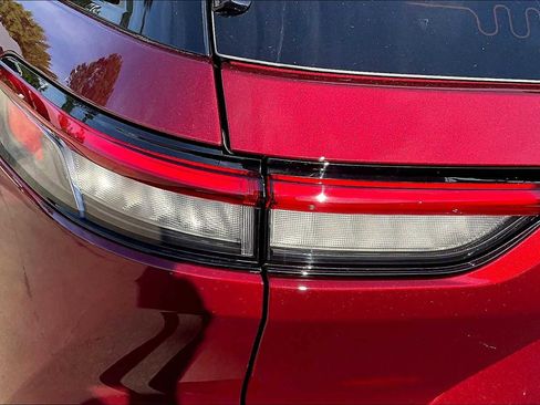 New 2025 Jeep Grand Cherokee Limited w/ Luxury Tech Group II image 14