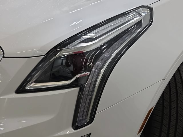 Used 2021 Cadillac XT5 Premium Luxury AWD/4WD image 28