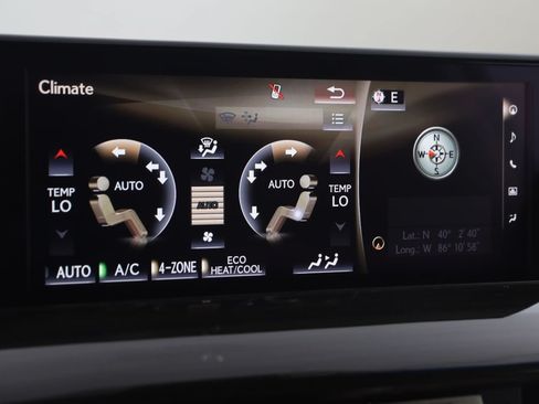 Used 2020 Lexus LX 570 4WD w/ Luxury Package image 36