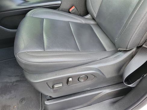 Used 2024 Chevrolet Tahoe LT RWD image 4