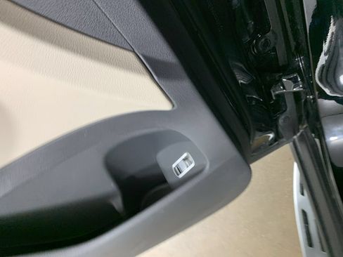 Used 2020 Mercedes-Benz GLS 450 4MATIC image 23