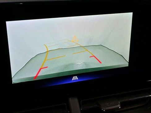 New 2026 Chevrolet Trax LT w/ Driver Confidence Package image 20