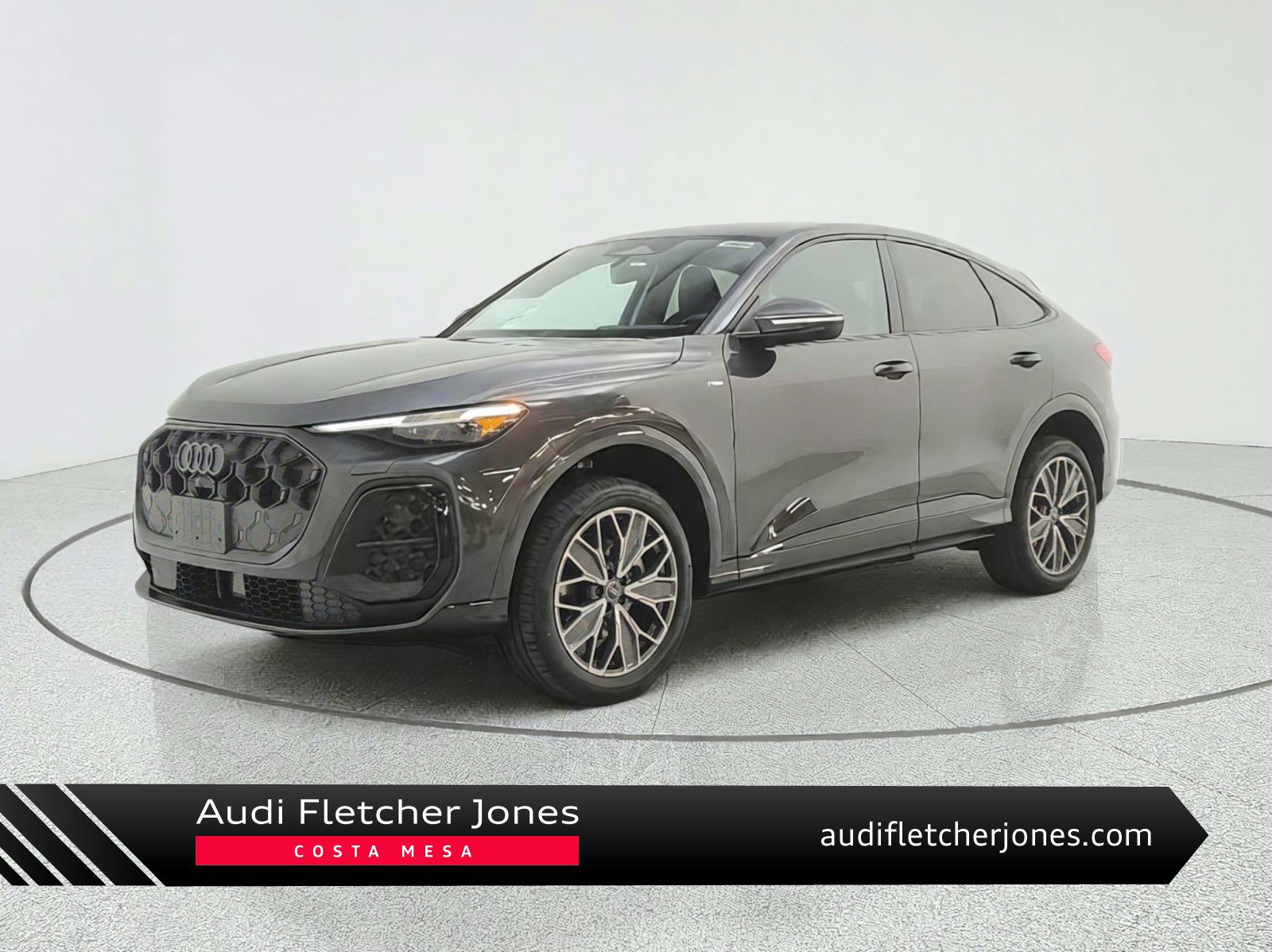 New 2026 Audi Q5 Premium Plus AWD/4WD image 1