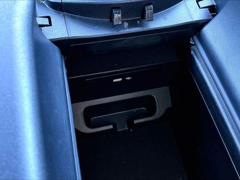 Certified 2025 Mercedes-Benz G 63 AMG 4MATIC image 36