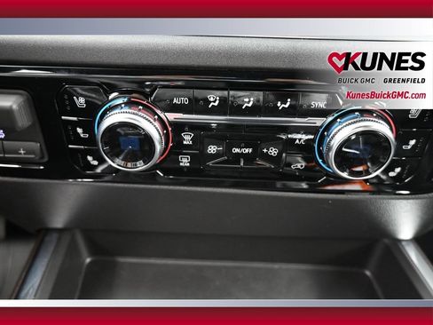 New 2026 GMC Sierra 1500 SLT w/ SLT Premium Package image 19