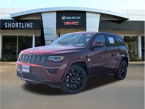 Used 2022 Jeep Grand Cherokee Laredo X AWD/4WD image 8