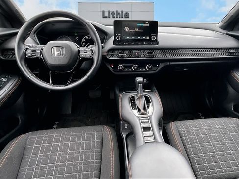Used 2025 Honda HR-V Sport image 10