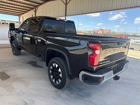 Used 2020 Chevrolet Silverado 3500 LT w/ Texas Edition AWD/4WD image 6