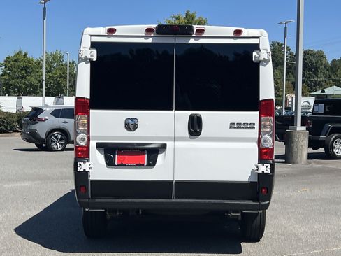 Used 2025 RAM ProMaster 2500 w/ U-Haul Equipment Group FWD image 23