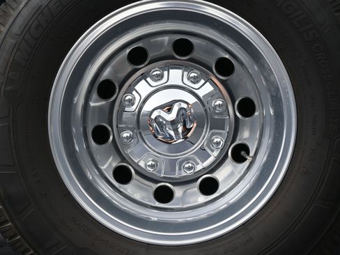 Used 2022 RAM 3500 Limited image 10