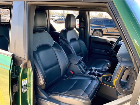 Certified 2024 Ford Bronco Badlands AWD/4WD image 19