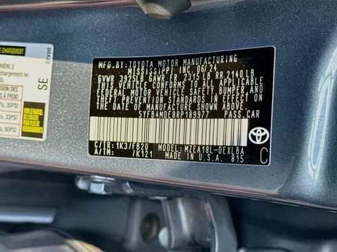 Used 2024 Toyota Corolla LE FWD image 29