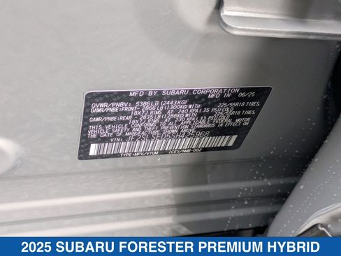 Certified 2025 Subaru Forester Premium image 32