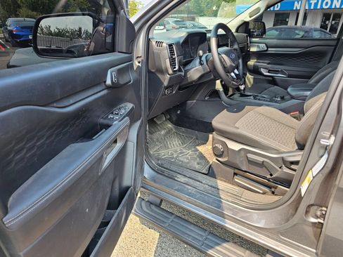 Used 2025 Ford Ranger XLT w/ Trailer Tow Package AWD/4WD image 15
