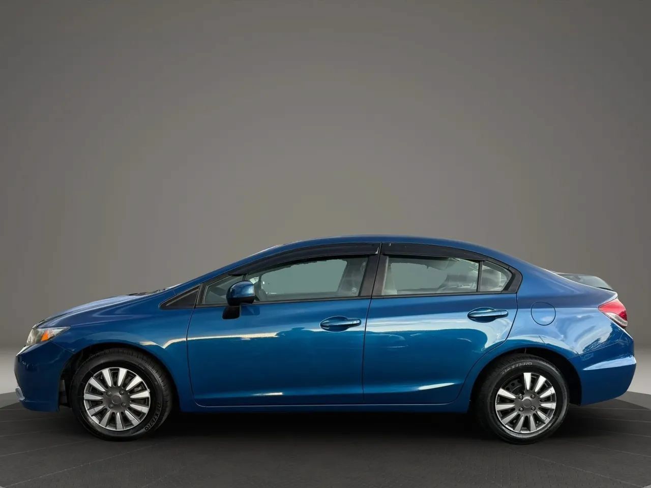 Used 2013 Honda Civic LX image 8