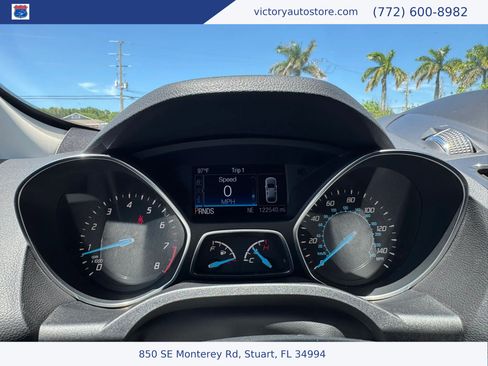 Used 2016 Ford Escape Titanium w/ Equipment Group 301A AWD/4WD image 28