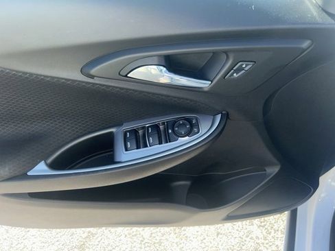 Used 2024 Chevrolet Malibu LT image 14