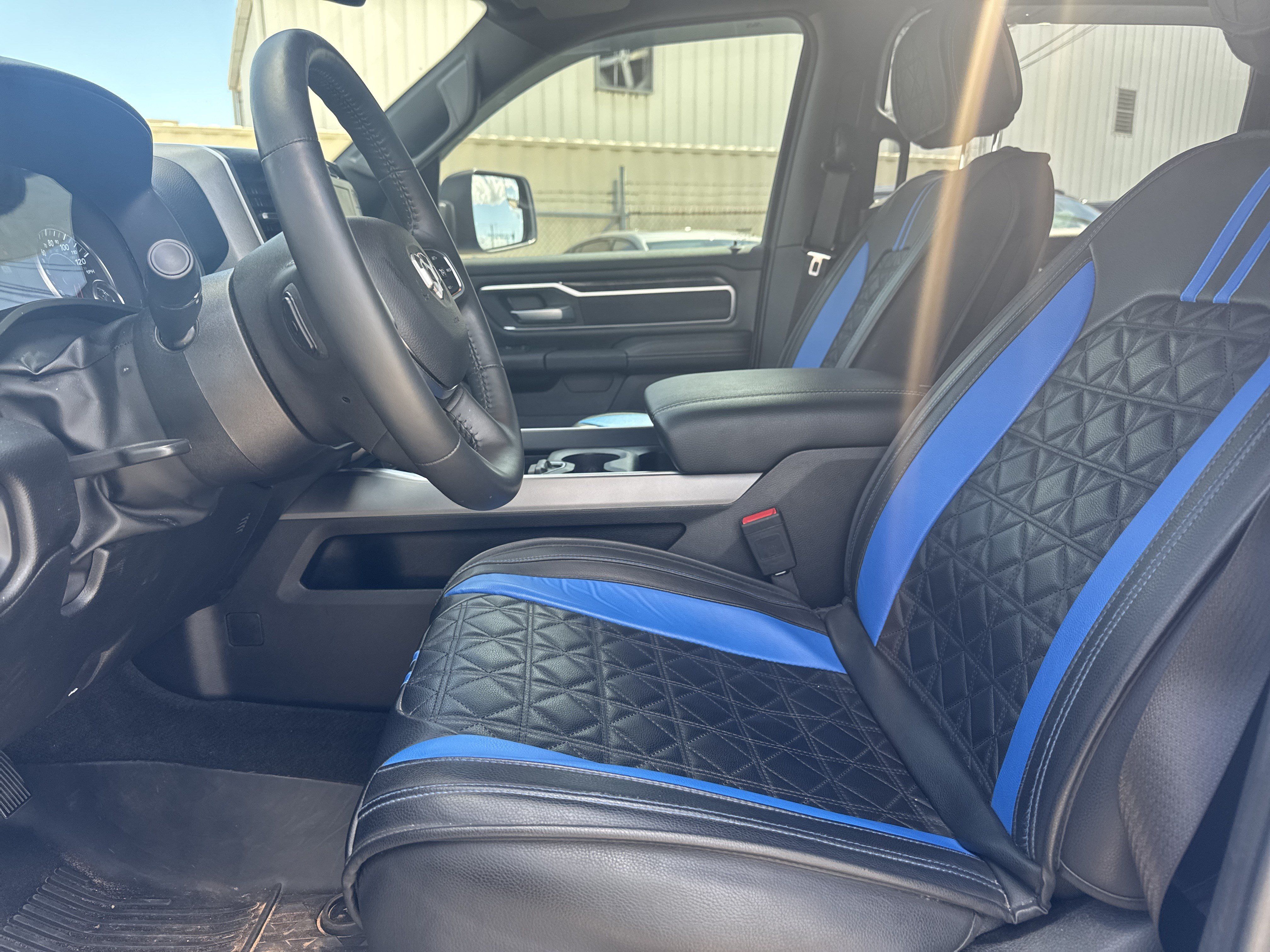 Used 2024 RAM 1500 Big Horn AWD/4WD image 7