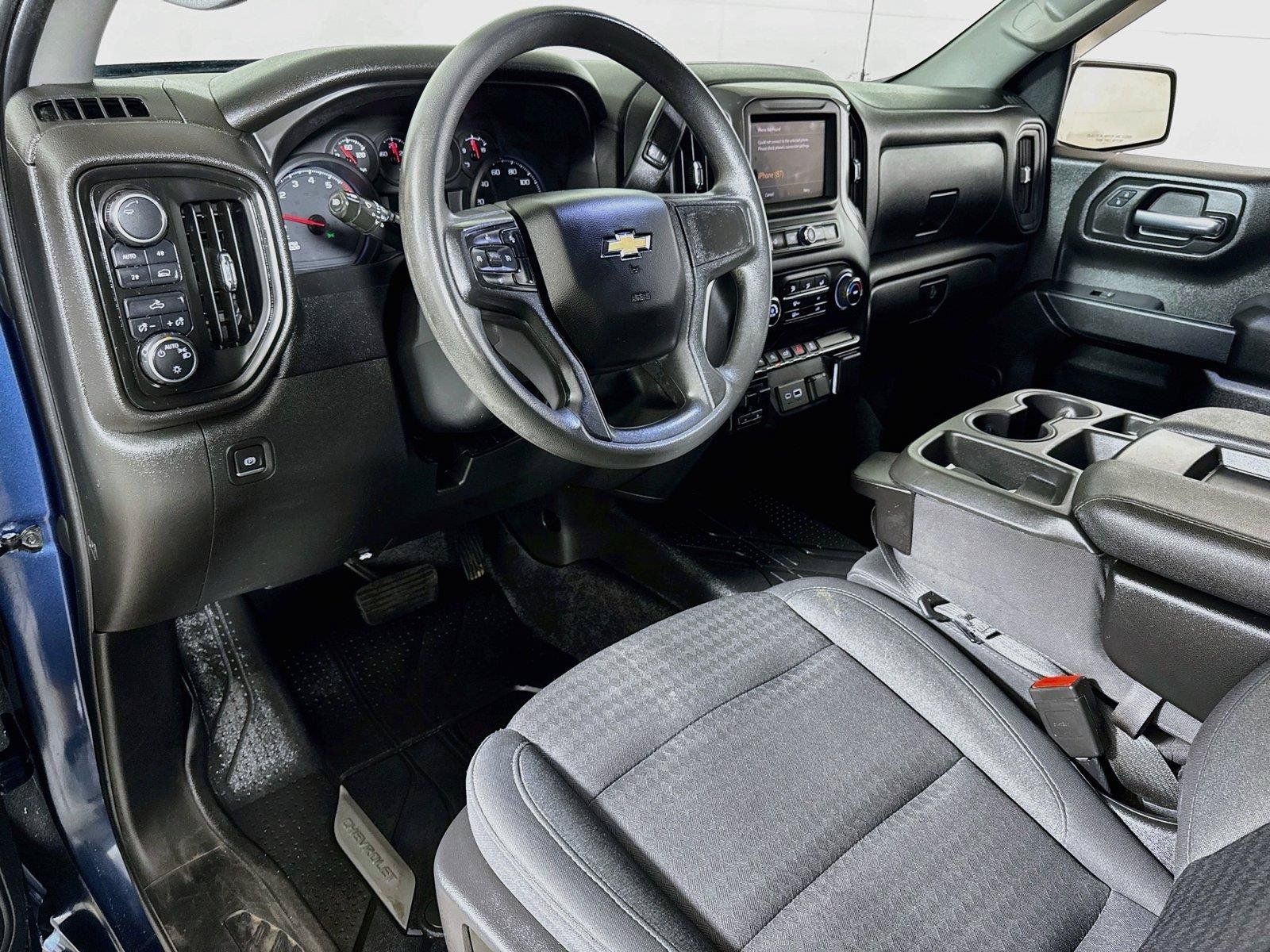 Used 2023 Chevrolet Silverado 1500 Custom AWD/4WD image 7