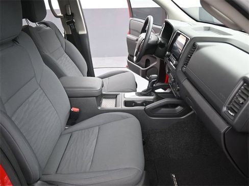 Certified 2024 Nissan Frontier S w/ Technology Package image 24