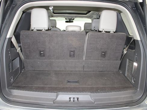 Used 2020 Ford Expedition Limited w/ Equipment Group 302A AWD/4WD image 14