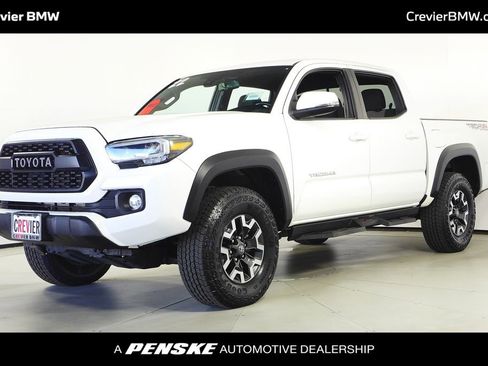 Used 2022 Toyota Tacoma TRD Off-Road image 1