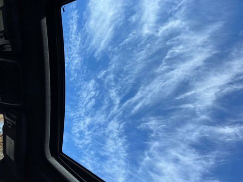 New 2025 Subaru Forester Premium w/ Convenience Package #1 image 17