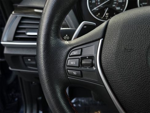 Used 2017 BMW 230i Convertible image 26