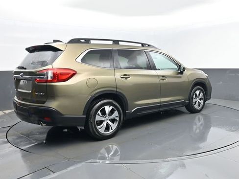 Used 2024 Subaru Ascent Premium w/ Convenience Package image 23