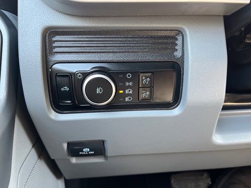 Used 2024 Ford F250 XLT image 27