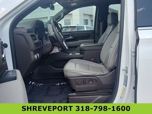 Certified 2023 GMC Yukon XL SLT w/ SLT Premium Package RWD image 20