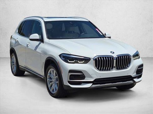 Used 2022 BMW X5 sDrive40i RWD image 3