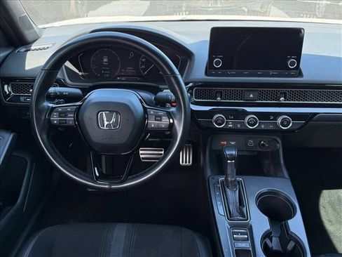 Used 2023 Honda Civic Sport image 12