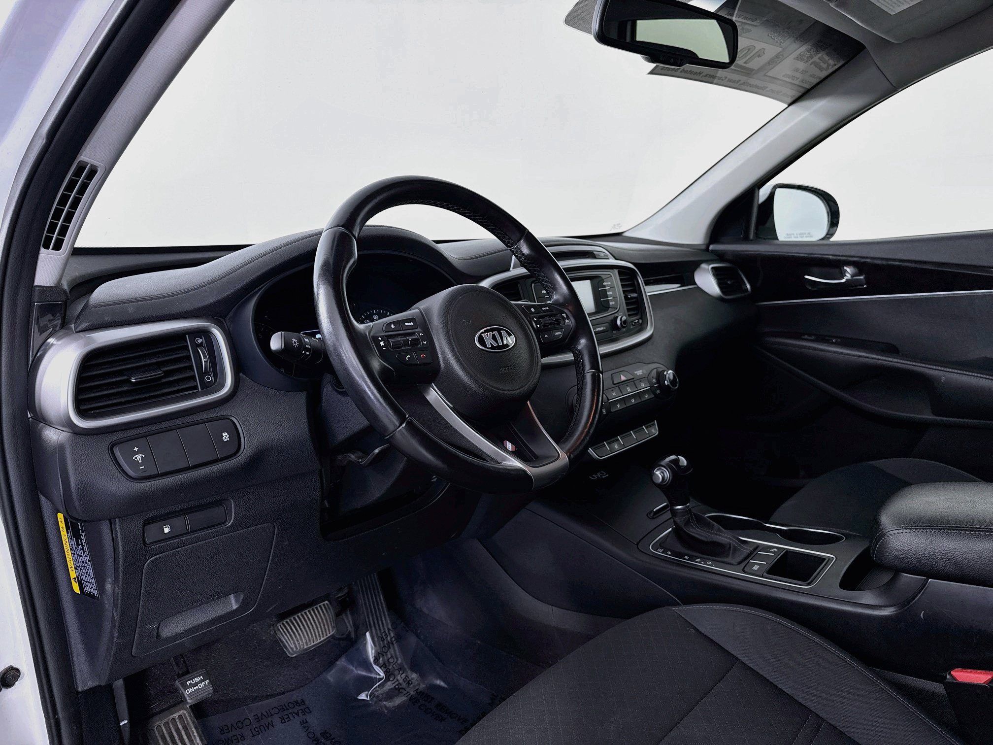 Used 2016 Kia Sorento FWD w/ LX Convenience Package image 9