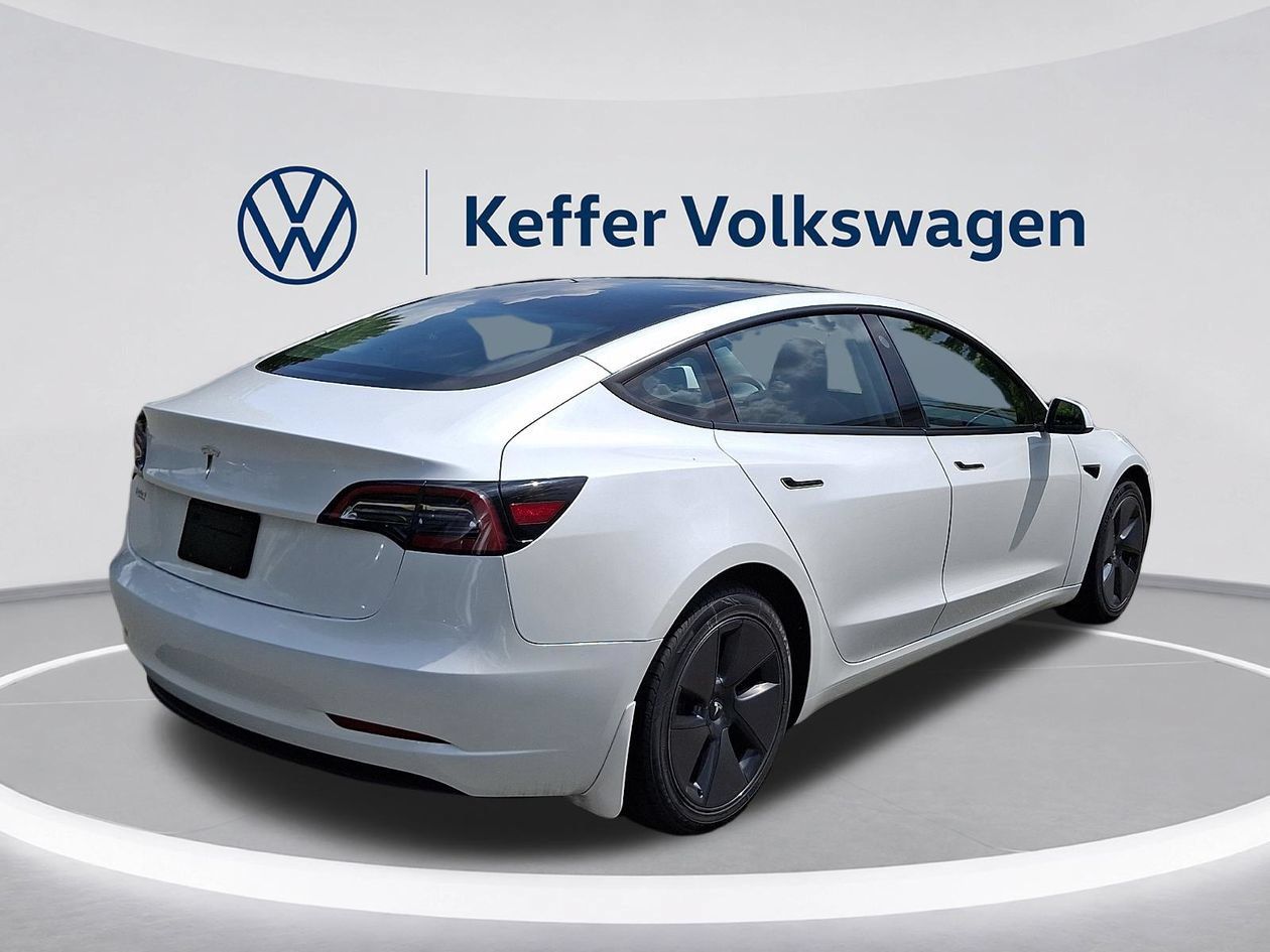 Used 2023 Tesla Model 3 Standard Range RWD image 6