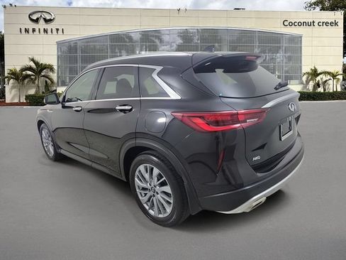 Certified 2025 INFINITI QX50 Luxe AWD/4WD image 3
