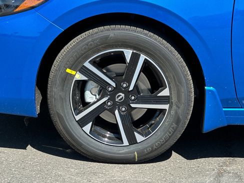 New 2025 Nissan Sentra SV image 24