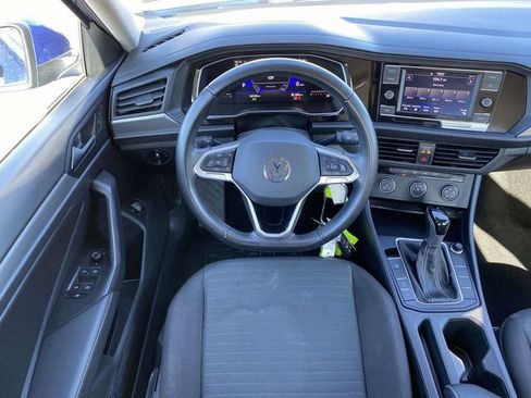 Used 2024 Volkswagen Jetta S image 13