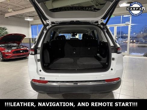 Used 2023 Jeep Grand Cherokee Limited image 8