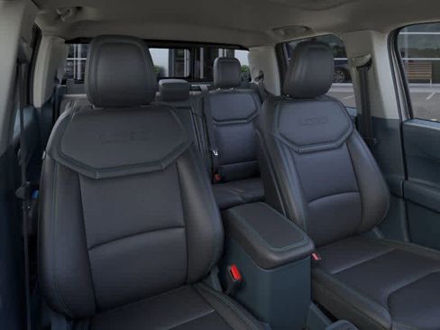 New 2026 Ford Maverick Lobo AWD/4WD image 10