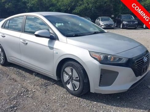 Used 2018 Hyundai Ioniq Blue FWD image 2
