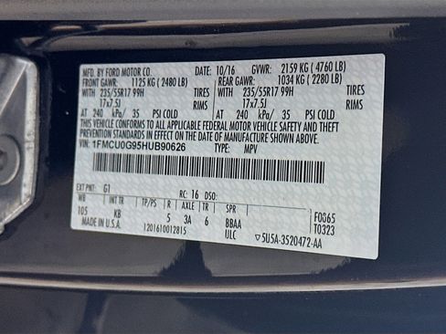 Used 2017 Ford Escape SE w/ Equipment Group 201A image 12