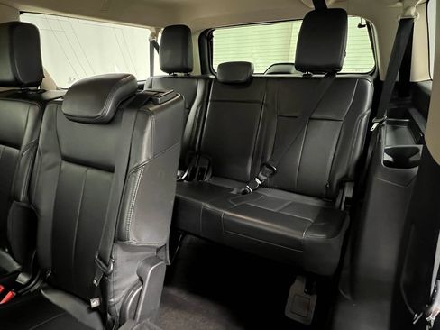 Used 2022 Ford Expedition Max XLT w/ Livery Package AWD/4WD image 33