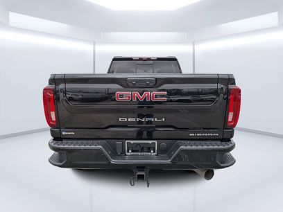 Used 2021 GMC Sierra 2500 Denali w/ Denali Ultimate Package