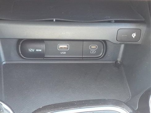 Used 2024 Kia Soul EX FWD image 28